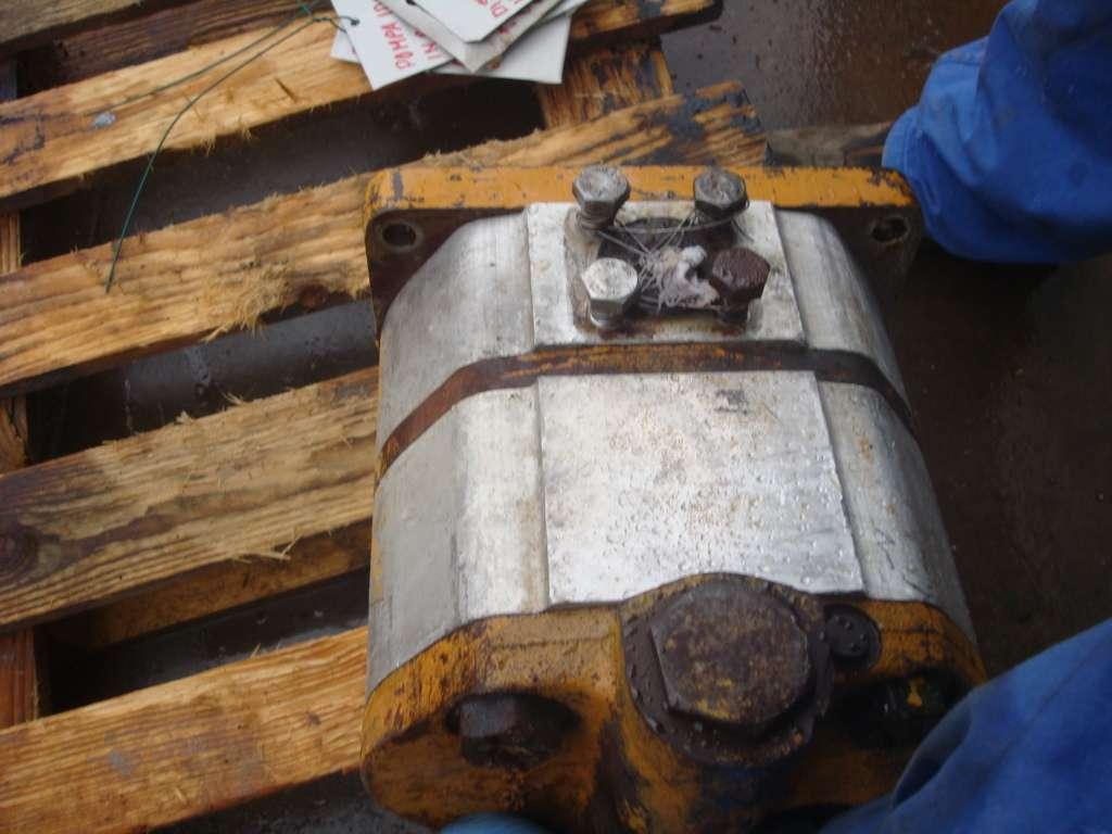 Hydraulic pump for DOZER FIAT ALLIS AD20 Photo 4