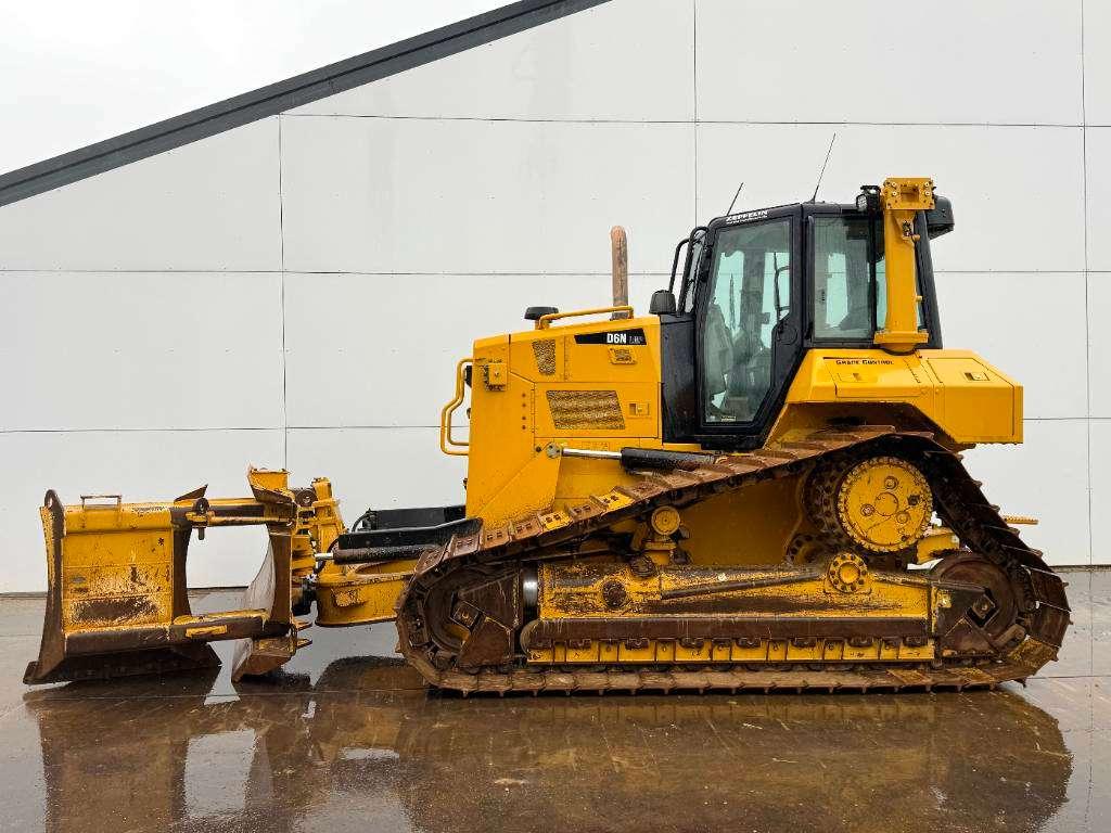 Caterpillar D6N LGP - German Machine / Folding Blade Photo 2