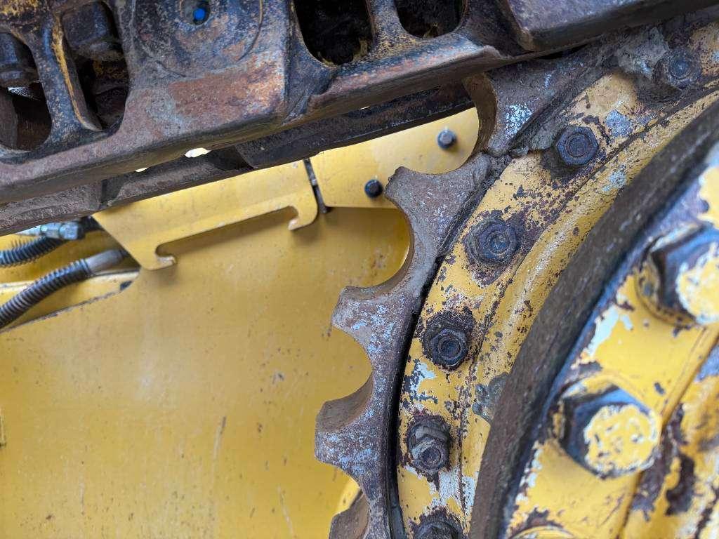 Caterpillar D6N LGP - German Machine / Folding Blade Photo 22