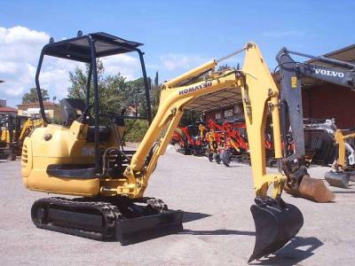 Komatsu PC12 R sold by Valle Dorata Macchine