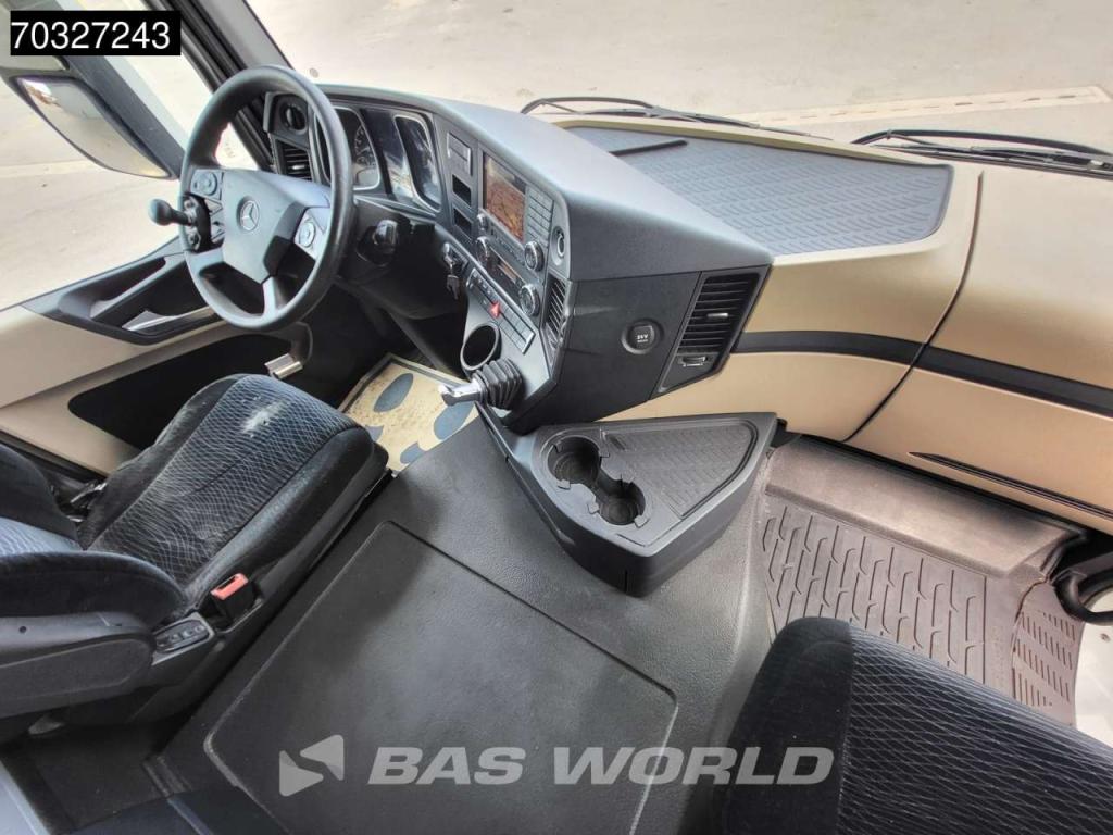 Mercedes-Benz Actros 1842 4X2 StreamSpace Retarder 70% Tyres Photo 18