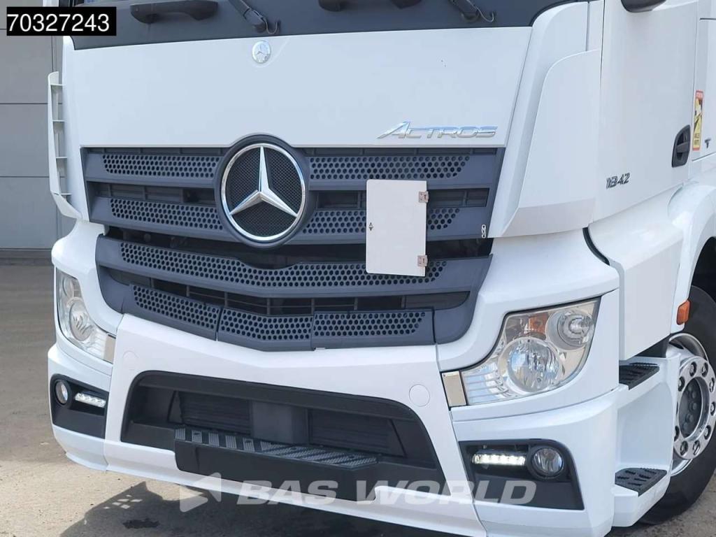 Mercedes-Benz Actros 1842 4X2 StreamSpace Retarder 70% Tyres Photo 6