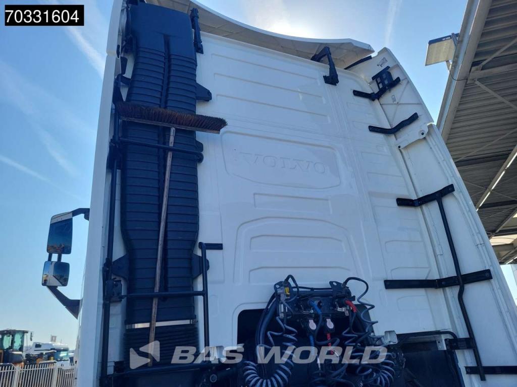 Volvo FH 500 4X2 XL 2xTanks I-ParkCool Navi ACC Photo 10