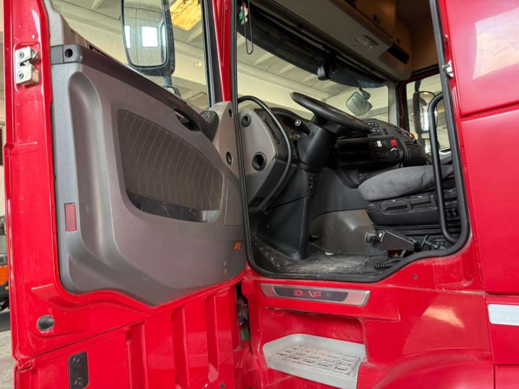 Daf 480 Photo 8