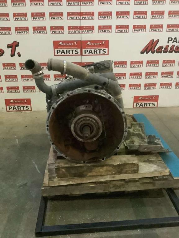 Gearbox for Volvo FH16 550 Photo 4