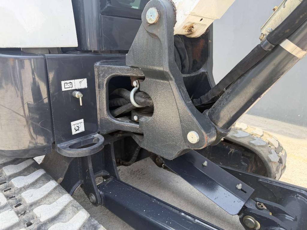 Bobcat E34 Photo 10