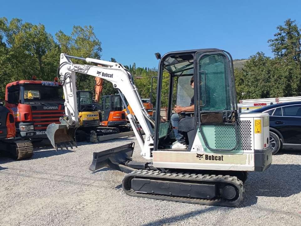Bobcat 331 Photo 10