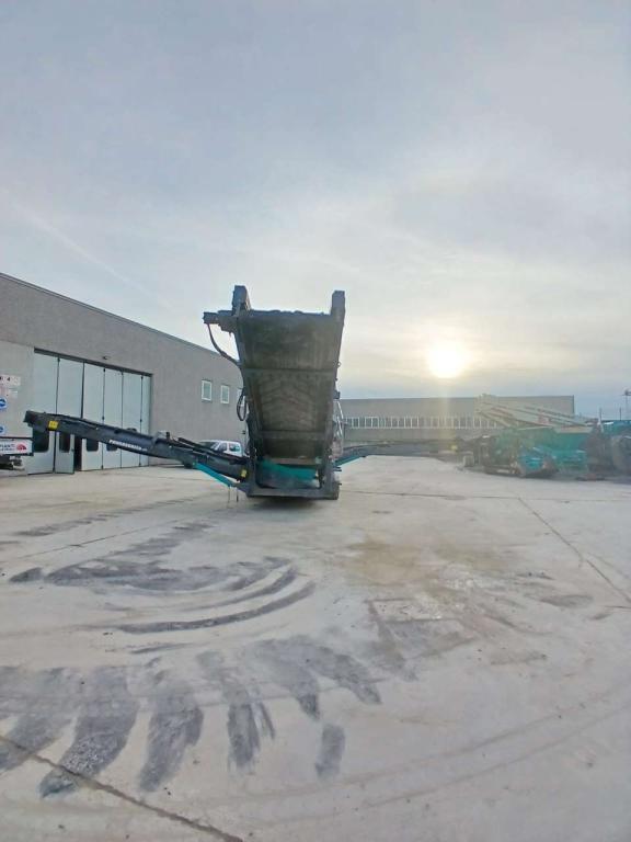 Powerscreen Warrior 1800 Photo 2