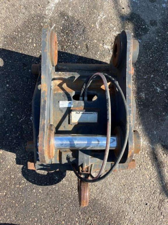 Verachtert CW30 for 10-18 ton excavators Photo 2