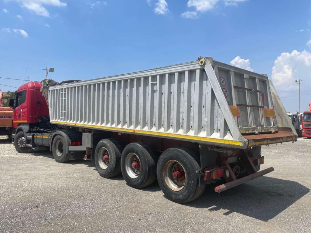 Scania R420 Photo 2