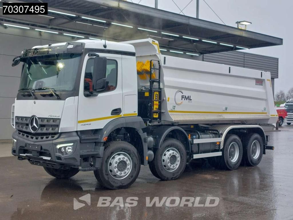 Mercedes-Benz Arocs 4243 8X4 NEW! Euro 6 Full Steel Big-Axle 20m3 Tipper Photo 3