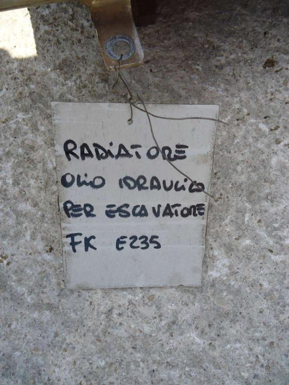 Hydraulic oil cooler for Fiat Kobelco E235 Photo 3