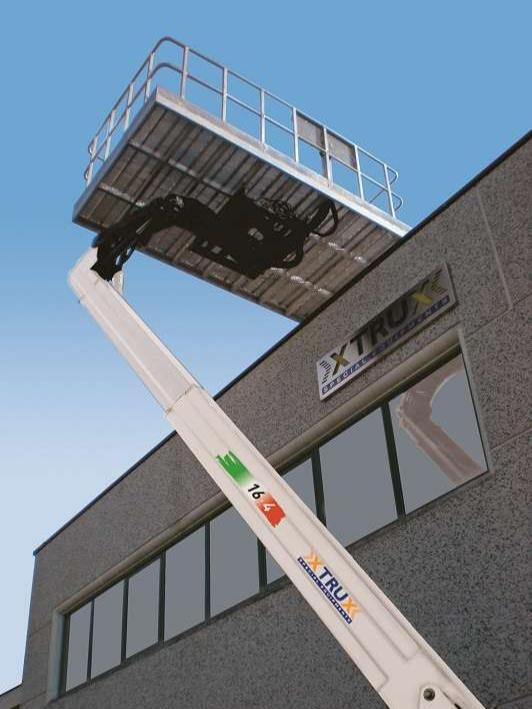 Comet Officine Solar 11 Photo 3