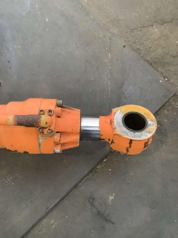 Penetration piston for Fiat Hitachi FH 200 E Photo 4