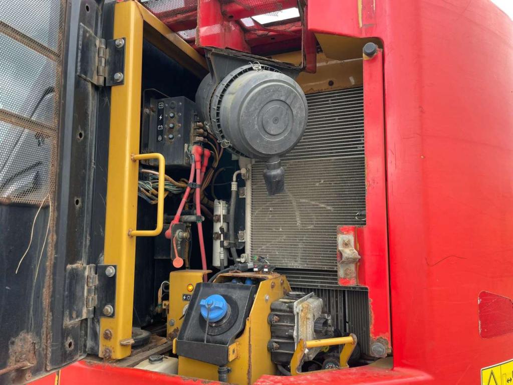 Caterpillar 325 F LCR Photo 29