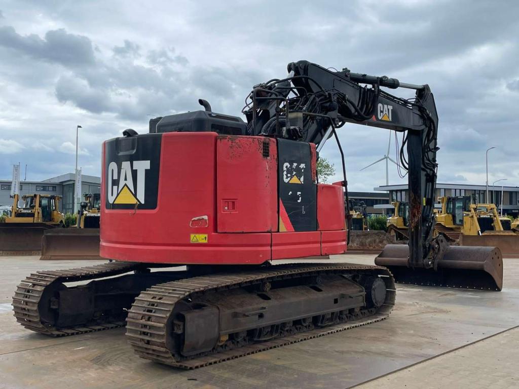 Caterpillar 325 F LCR Photo 5