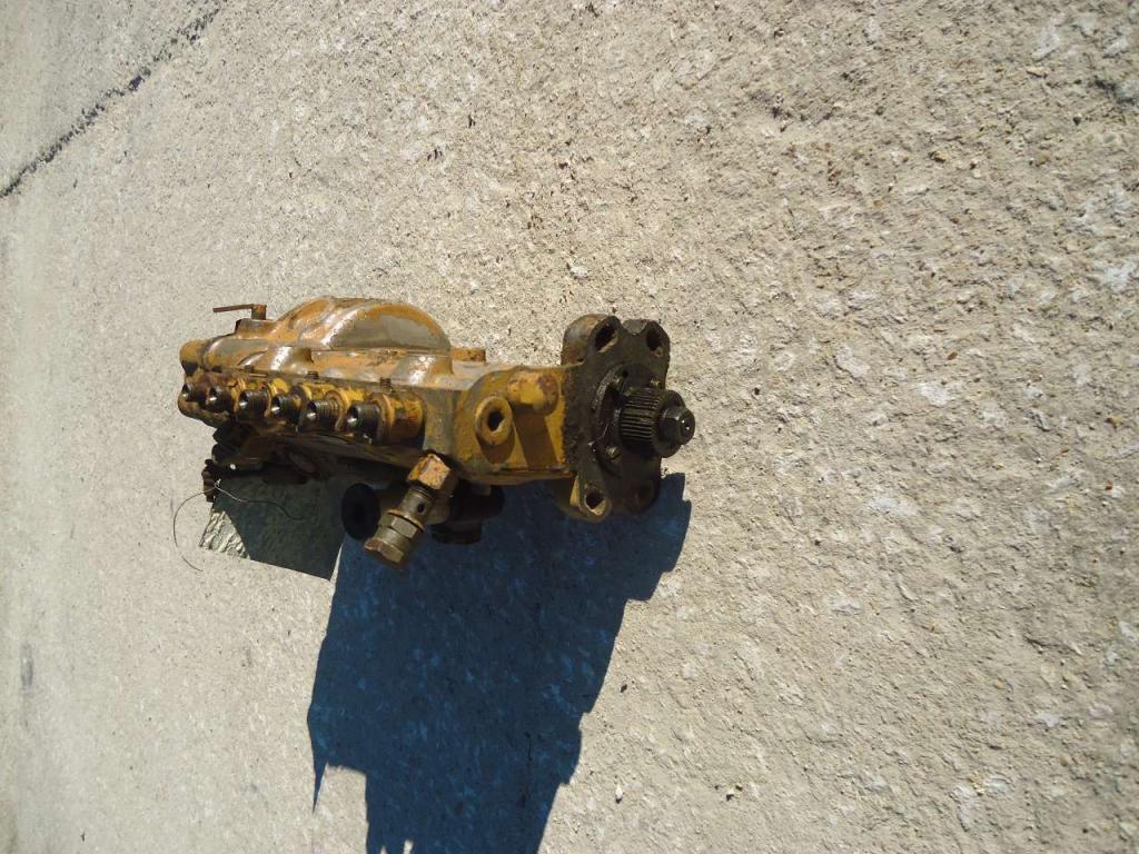 Engine injection pump for 8365.05 Photo 2