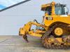 Caterpillar D8T - Ripper / German Machine Photo 17 thumbnail