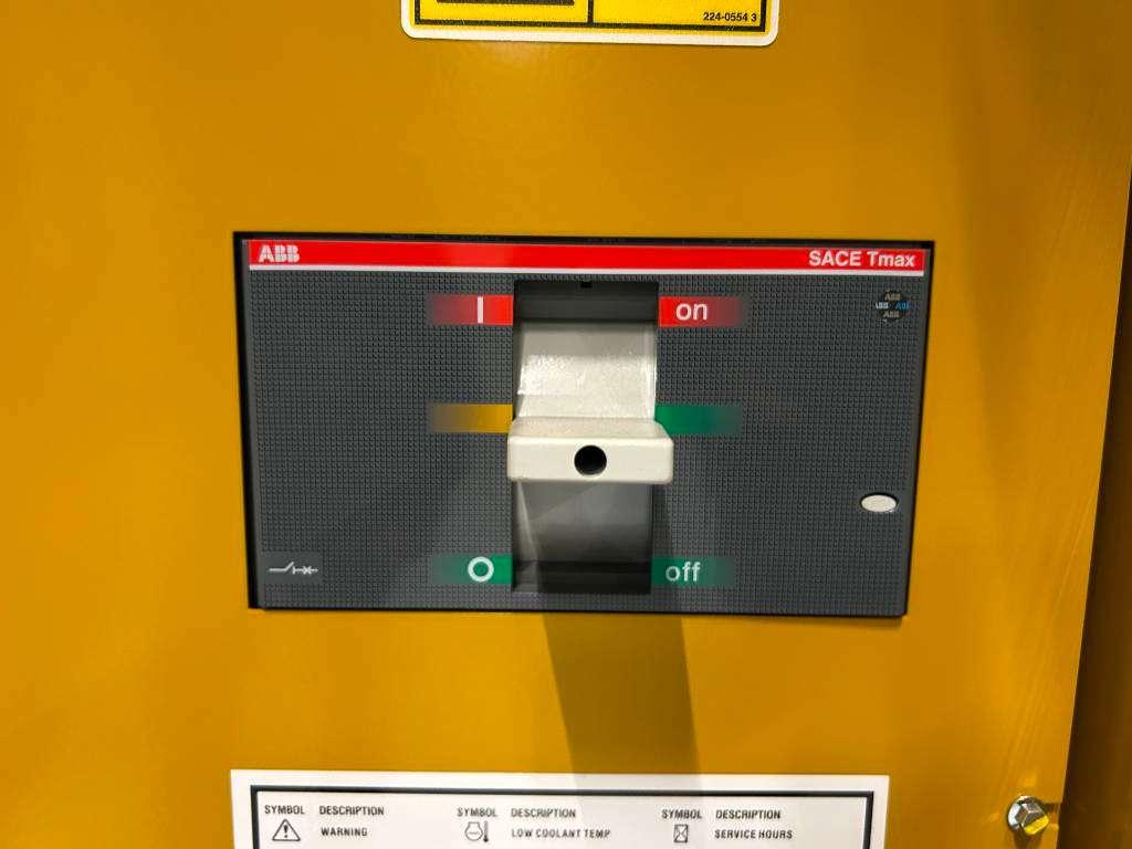 Caterpillar DE715E0 - 715kVA Generator - DPX-18030 Photo 21