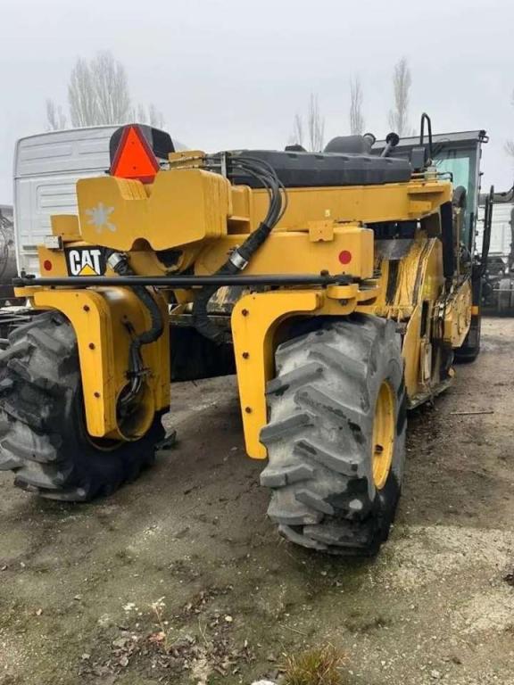 Caterpillar RM500B Photo 8