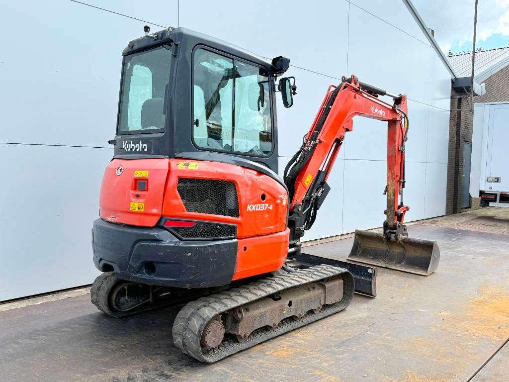 Kubota KX037-4 - Hammer Lines / Quick Coupler Photo 5