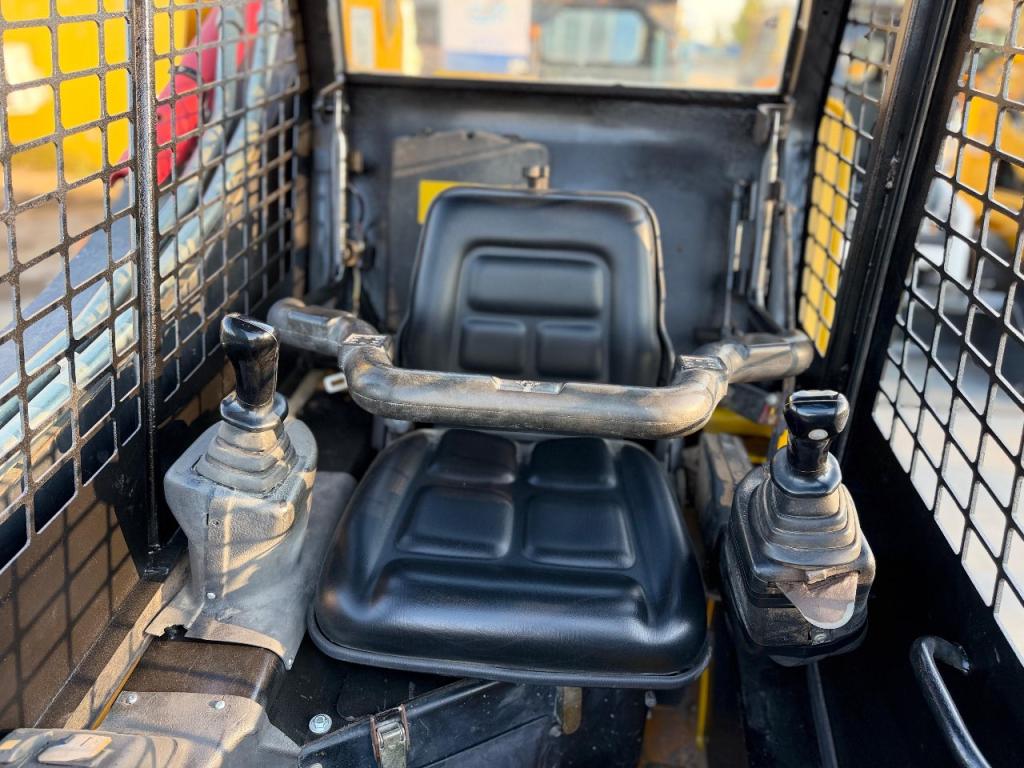 JCB Robot T190 Photo 7