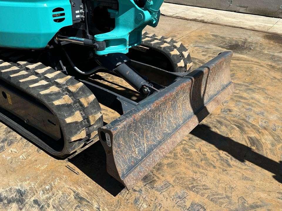 Kobelco SK28SR-6E Photo 6