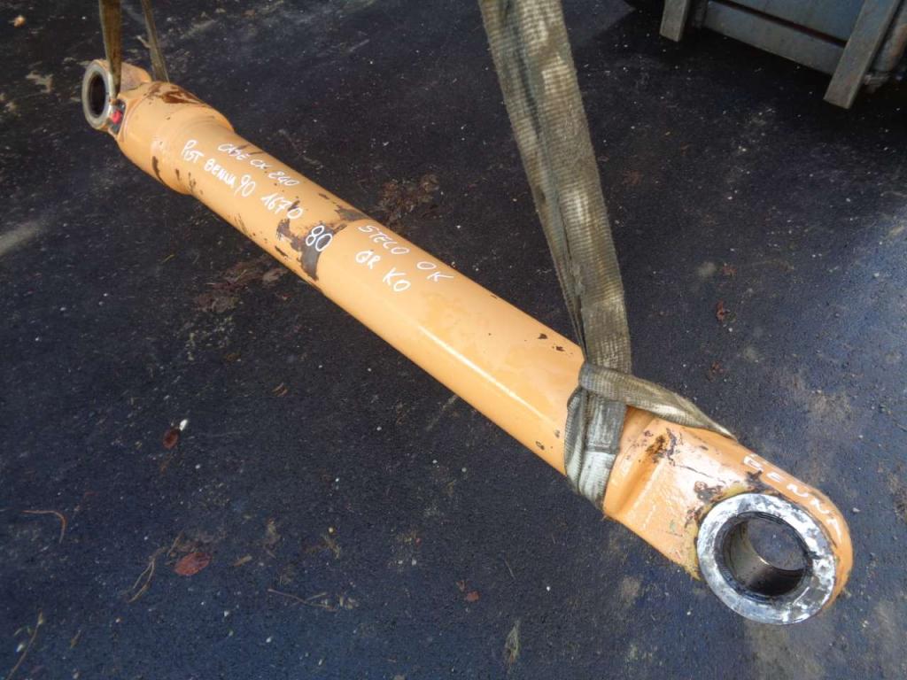 Bucket rotation piston for Case Cx 240 Photo 2