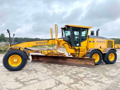 Volvo G970 - 5.5 Meter Blade / EPA Certified sold by Boss Machinery