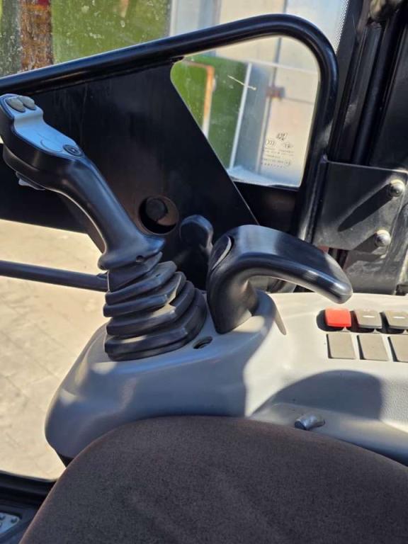 JCB 403SP Photo 12