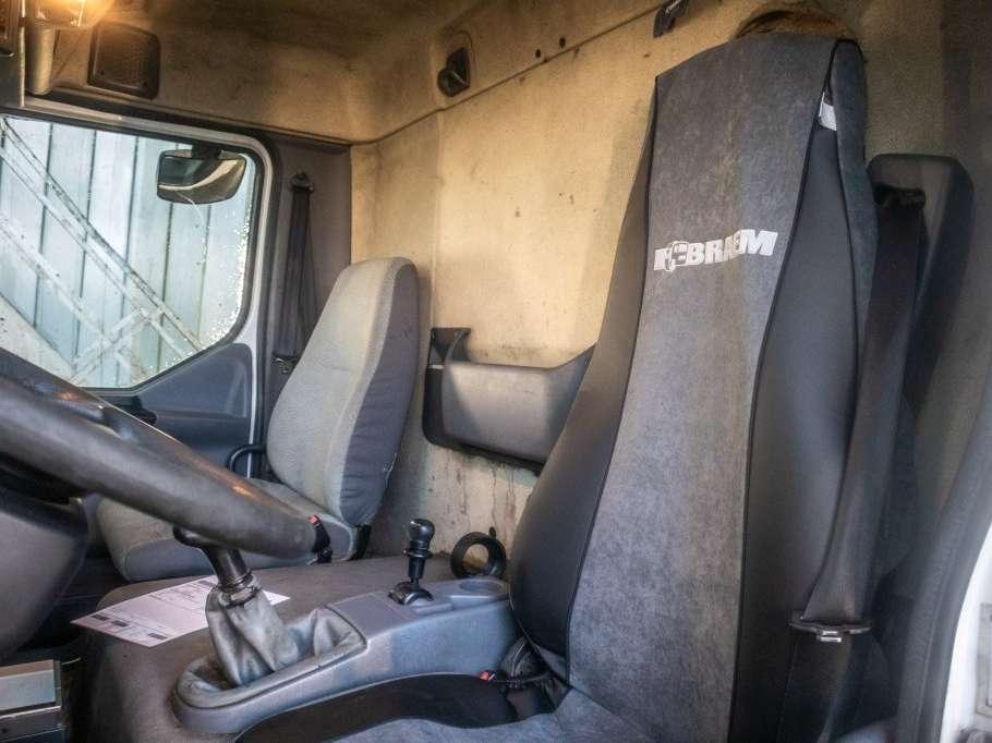Renault 180 DCI+5500L/3COMP LAMES Photo 10