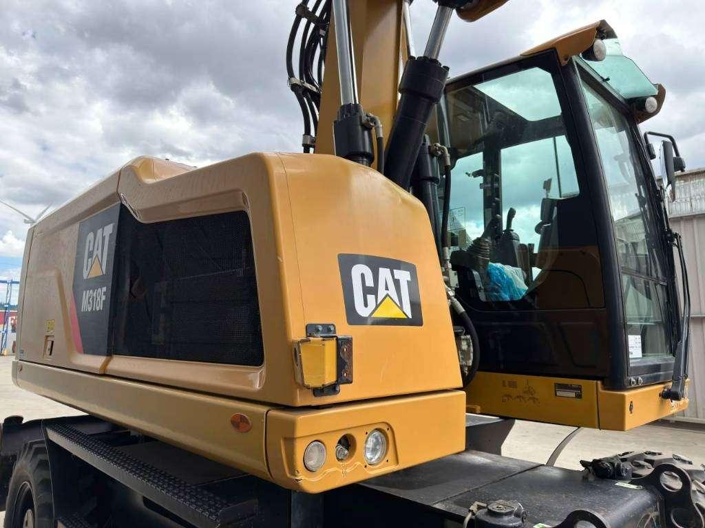 Caterpillar M318F Photo 11