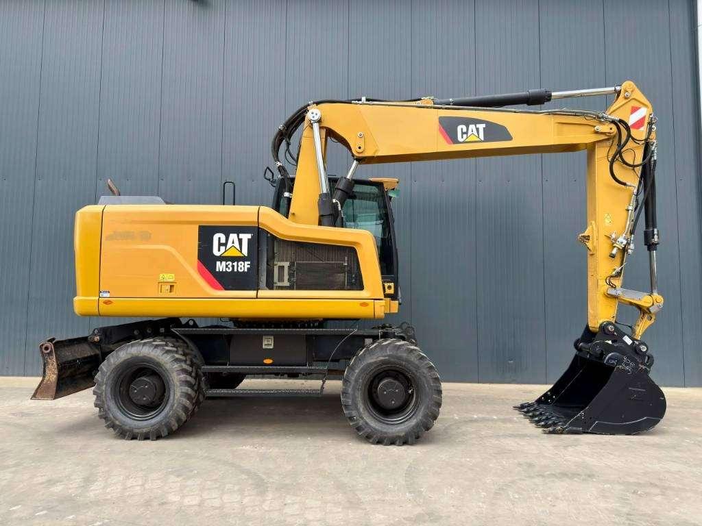 Caterpillar M318F Photo 6