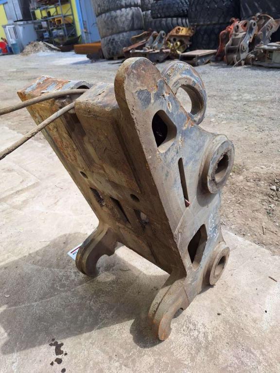 S2 for 25-30 ton excavators Hydraulic quick coupler Photo 4