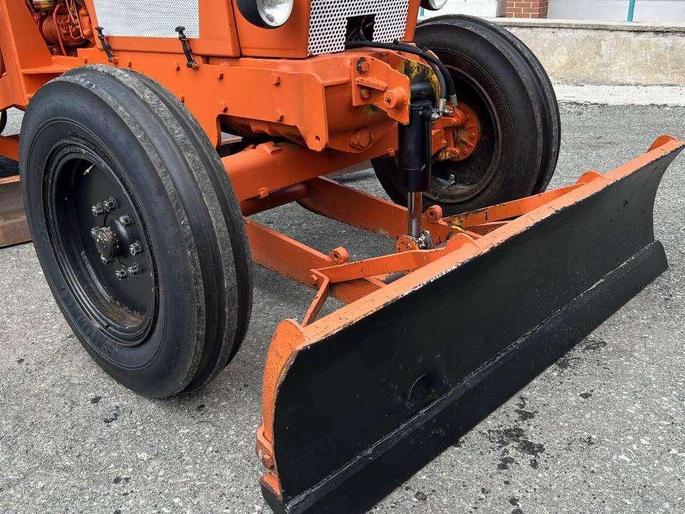 Ford 5600 4X2 Photo 5