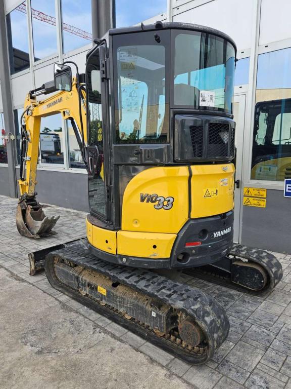Yanmar VIO33-6 Photo 11