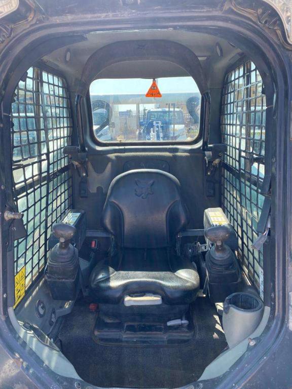 Bobcat T590 Photo 6