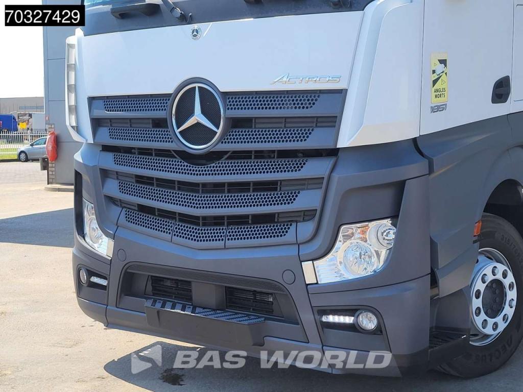 Mercedes-Benz Actros 1851 4X2 BigSpace 2x Tanks Standklima Photo 10