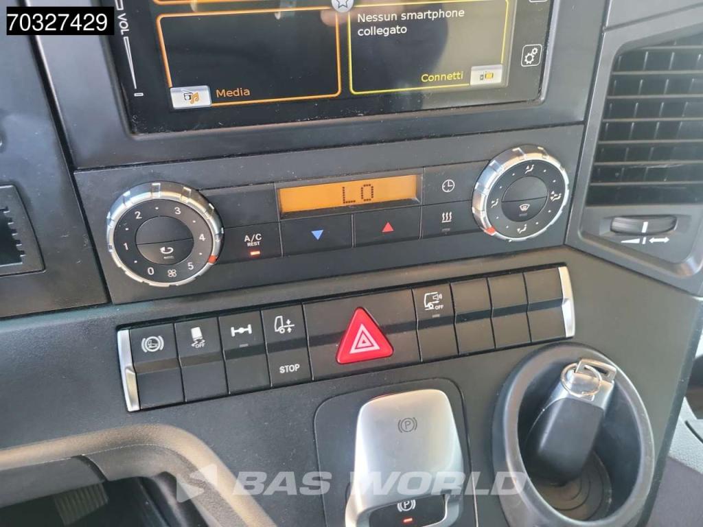 Mercedes-Benz Actros 1851 4X2 BigSpace 2x Tanks Standklima Photo 20