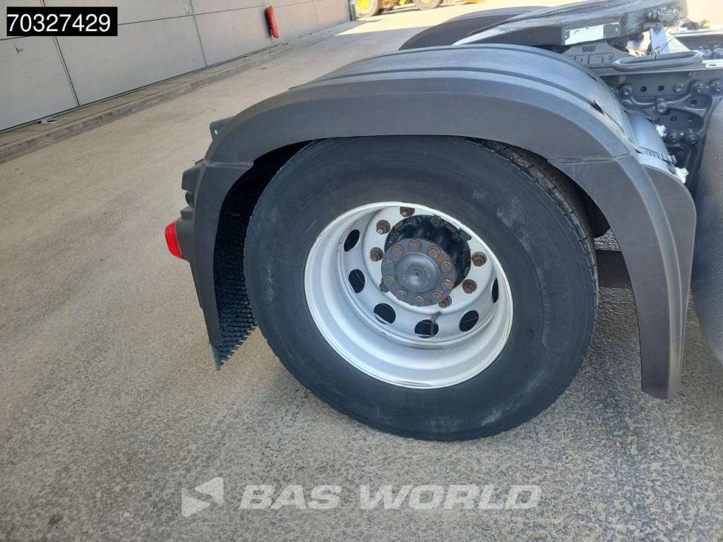 Mercedes Actros 1851 4X2 BigSpace 2x Tanks Standklima Photo 16