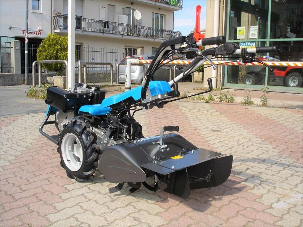 Bertolini 407 S - MOTORE EMAK DIESEL Photo 5