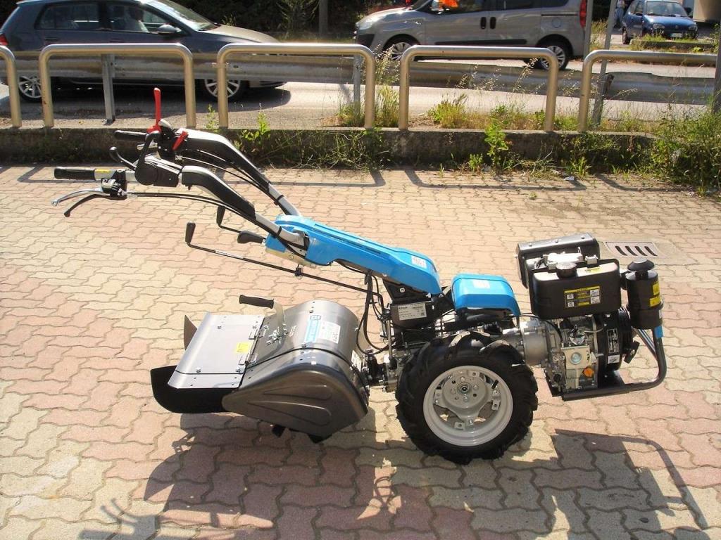 Bertolini 407 S - MOTORE EMAK DIESEL Photo 6