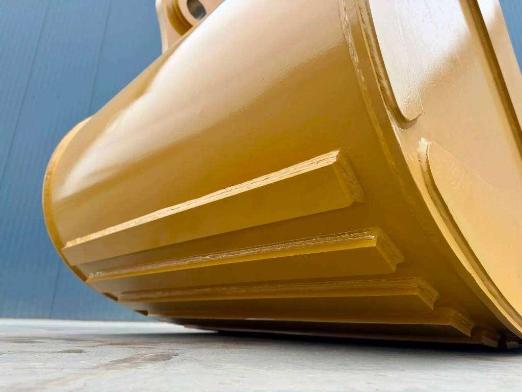Caterpillar 349D2 - TB Rock Bucket Photo 12