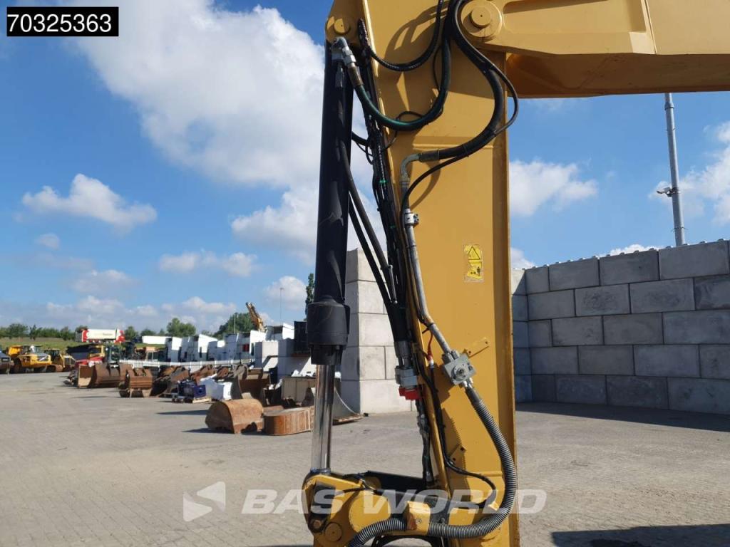 Caterpillar M320 F Photo 11