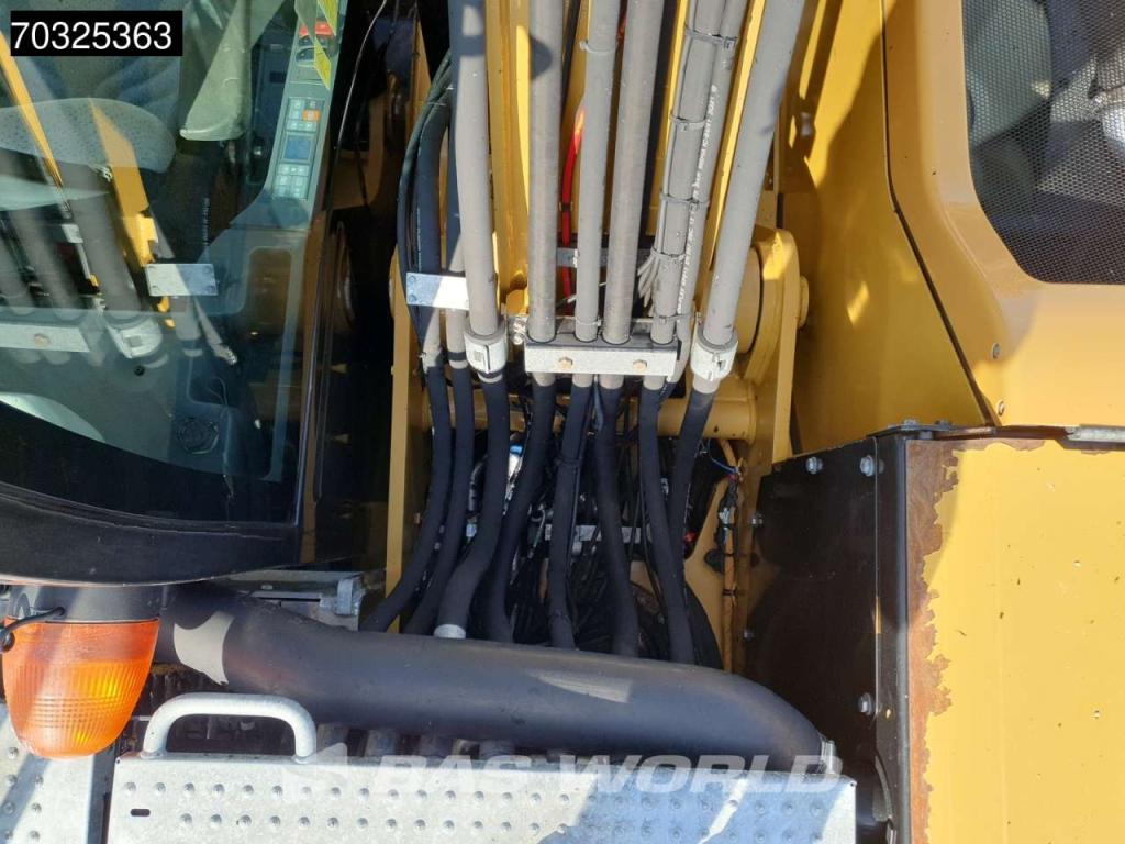 Caterpillar M320 F Photo 21