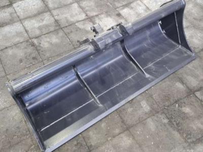 Ditch cleaning bucket sold by C.A. E P. Ghetti Spa