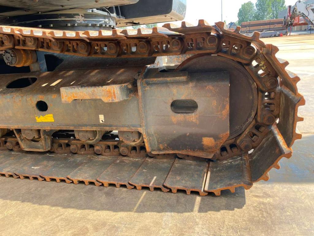 Doosan DX235LCR-5 Photo 16