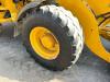 Caterpillar 908M - Bucket + Forks / Automatic Greasing Photo 22 thumbnail