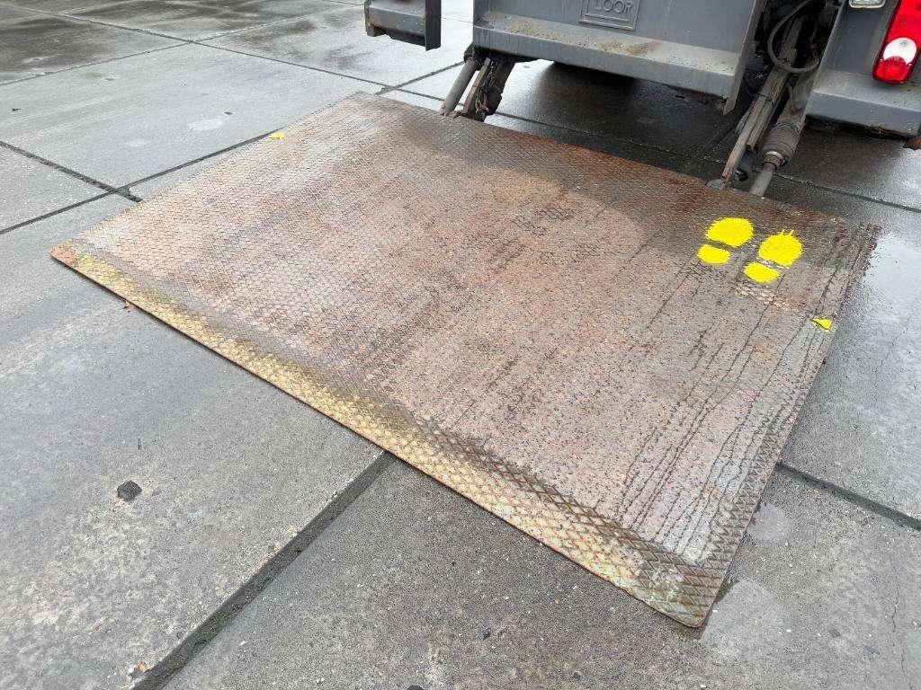 Floor Flo-12-10-10K1 City Trailer - Taillift / Auto Lube Photo 10