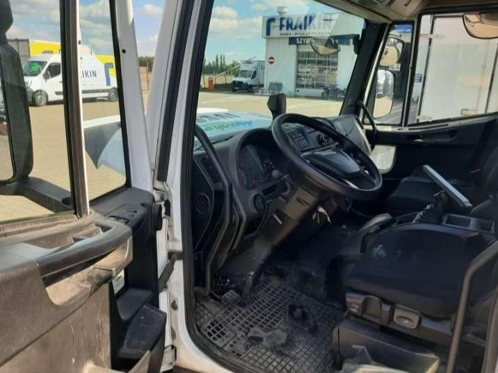 Iveco EUROCARGO 100E19 Photo 15